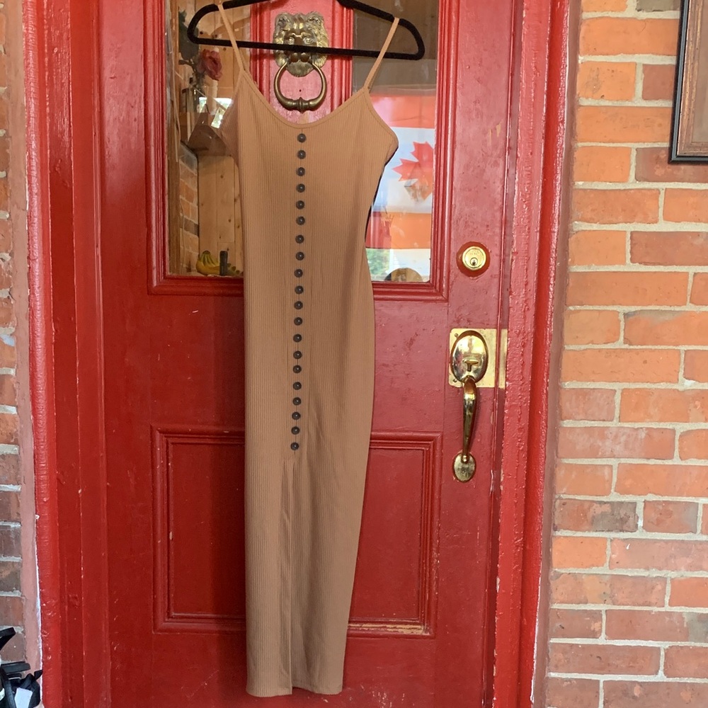 Streetwear Society Tan Maxi Dress with Buttons